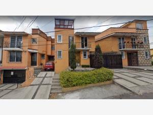 Casa en venta en Lomas de Padierna, Tlalpan, Ciudad de México