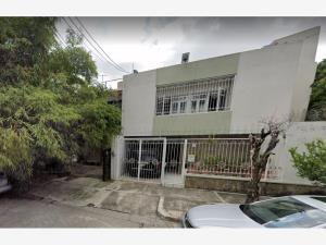 Casa en venta en Ladron de Guevara, Guadalajara, Jalisco Casa en venta en Ladron de Guevara, Guadalajara, Jalisco