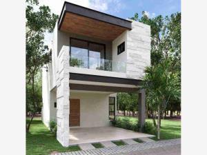 Casa en venta en Santa Fe del Carmen, Solidaridad, Quintana Roo Casa en venta en Santa Fe del Carmen, Solidaridad, Quintana Roo