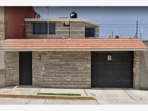 Casa en venta en Ocho Cedros, Toluca, México Casa en venta en Ocho Cedros, Toluca, México