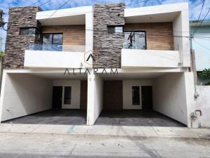 Casa en venta en Laguna de la Puerta, Tampico, Tamaulipas