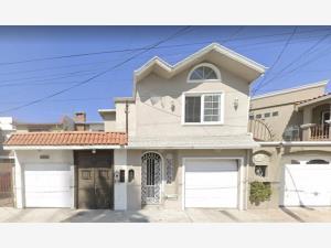 Casa en venta en Playas de Tijuana Sección Costa de Oro, Tijuana, Baja California