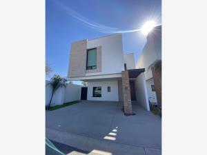 Casa en venta en Residencial Senderos, Torreón, Coahuila de Zaragoza