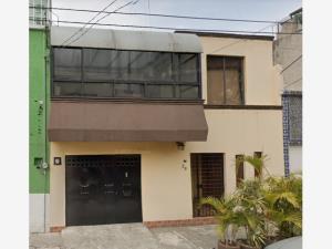 Casa en venta en Industrial, Gustavo A. Madero, Ciudad de México