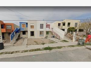 Casa en remate en Real del Sol, Ciénega de Flores, Nuevo León
