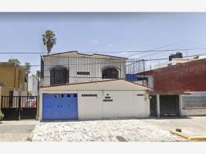 Casa en venta en La Romana, Tlalnepantla de Baz, México