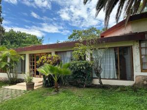 Casa en venta en Jardines de Cuernavaca, Cuernavaca, Morelos Casa en venta en Jardines de Cuernavaca, Cuernavaca, Morelos