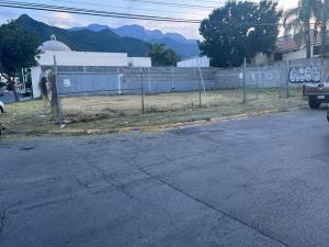 Terreno en venta en Las Torres, Monterrey, Nuevo León