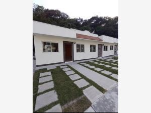 Casa en venta en Lomas de Flores, Coatepec, Veracruz de Ignacio de la Llave