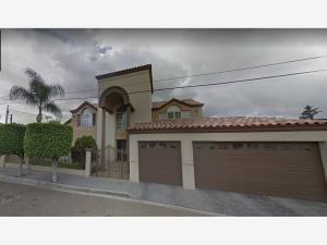 Casa en venta en El Paraiso, Tijuana, Baja California