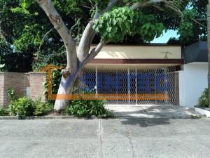 Terreno en venta en Santa Elena, Poza Rica de Hidalgo, Veracruz de Ignacio de la Llave Terreno en venta en Santa Elena, Poza Rica de Hidalgo, Veracruz de Ignacio de la Llave