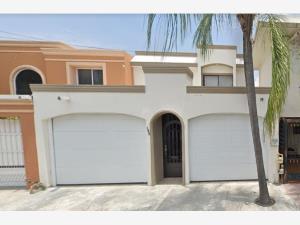 Casa en venta en Contry, Monterrey, Nuevo León