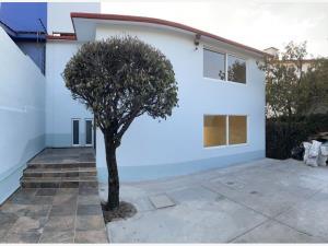 Casa en renta en Lomas Verdes 1a Sección, Naucalpan de Juárez, México