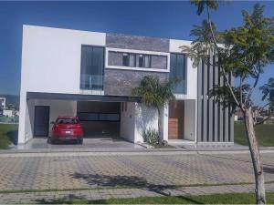 Casa en venta en Lomas de Angelópolis, San Andrés Cholula, Puebla