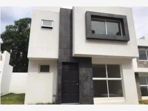 Casa en venta en Chulavista, Cuernavaca, Morelos