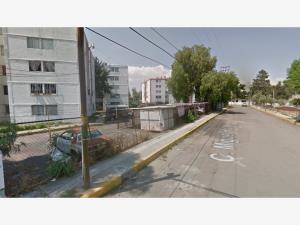 Departamento en remate en Santiago Tepalcapa, Cuautitlán Izcalli, México