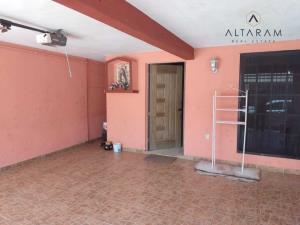 Casa en venta en Ampliación Unidad Nacional, Ciudad Madero, Tamaulipas