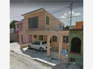 Casa en remate en Maderas, Carmen, Campeche