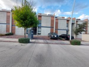 ZAKIA DUPLEX PA DE 2 NIVELES ROOF GARDEN 3REC/BAÑO ALBERCA GYM SALIDA AEROPUERTO/JURIQUILLA/CENTRO ZAKIA DUPLEX PA DE 2 NIVELES ROOF GARDEN 3REC/BAÑO ALBERCA GYM SALIDA AEROPUERTO/JURIQUILLA/CENTRO