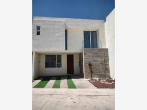 Casa en Puerta Natura Residencial en Venta, San Luis Potosí