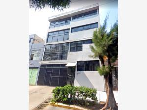 Edificio en venta en La Romana, Tlalnepantla de Baz, México