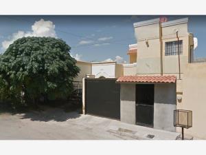 Casa en venta en Los Arroyos, Chihuahua, Chihuahua