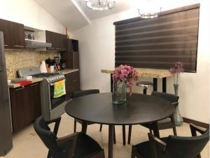 Casa en venta en Miguel Hidalgo, Tlalpan, Ciudad de México Casa en venta en Miguel Hidalgo, Tlalpan, Ciudad de México