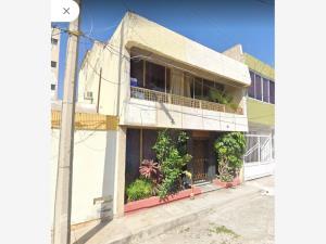 Casa en venta en Estadios, Tepic, Nayarit