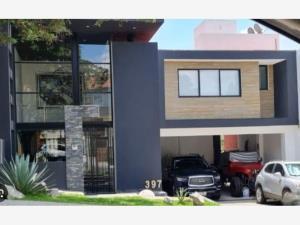 Casa en venta en Residencial Chiluca (Club de Golf Chiluca), Atizapán de Zaragoza, México