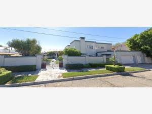 Casa en venta en Nueva, Mexicali, Baja California