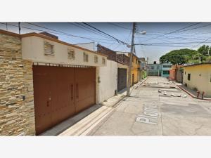 Casa en remate en Lazaro Cardenas, Jiutepec, Morelos