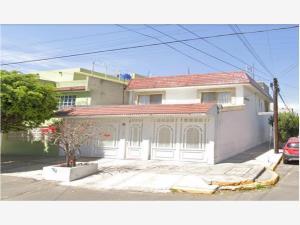 Casa en venta en Villa de Aragon, Gustavo A. Madero, Ciudad de México