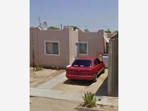 Casa en venta en San Fernando, La Paz, Baja California Sur Casa en venta en San Fernando, La Paz, Baja California Sur