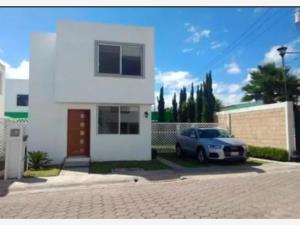 Casa en venta en San Rafael Comac, San Andrés Cholula, Puebla