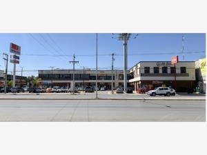 LOCAL COMERCIAL EN EL FRESNO