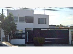 Casa en venta en Ulbrich, Ensenada, Baja California