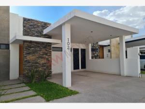 Casa en venta en Quintas la Cima, Torreón, Coahuila de Zaragoza Casa en venta en Quintas la Cima, Torreón, Coahuila de Zaragoza