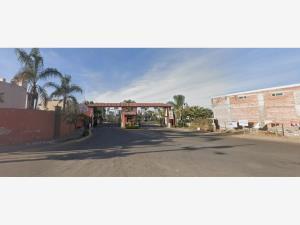 Casa en venta en Hacienda Del Real, Tonalá, Jalisco