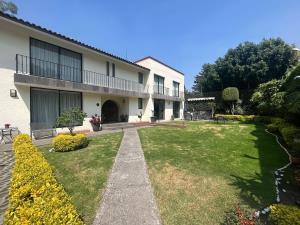 Jardines del Pedregal, Casa con Jardín y total privacidad Jardines del Pedregal, Casa con Jardín y total privacidad