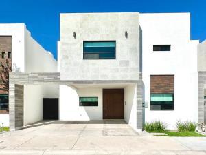 Casa en venta en La Toscana Residencial, Torreón, Coahuila de Zaragoza Casa en venta en La Toscana Residencial, Torreón, Coahuila de Zaragoza