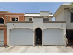 Casa en venta en Contry, Monterrey, Nuevo León