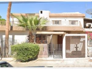 Casa en venta en Nueva, Mexicali, Baja California