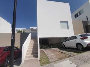 Casa en renta en Punta Esmeralda, Corregidora, Querétaro Casa en renta en Punta Esmeralda, Corregidora, Querétaro