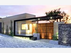 Terreno en venta en Santo Domingo Ocotitlán, Tepoztlán, Morelos