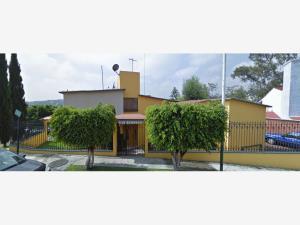 Casa en venta en Paseos del Bosque, Naucalpan de Juárez, México