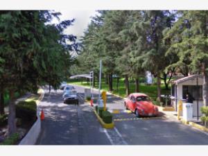 Casa en venta en Residencial Chiluca (Club de Golf Chiluca), Atizapán de Zaragoza, México