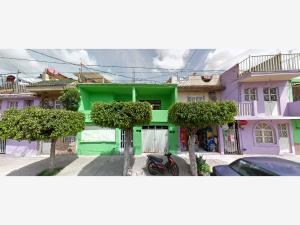 Casa en venta en San Juan Bosco (vista Hermosa), León, Guanajuato