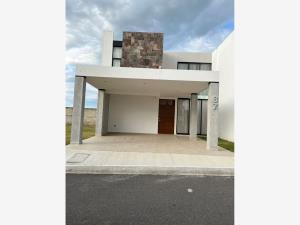 Casa en venta en Lomas de la Rioja, Alvarado, Veracruz de Ignacio de la Llave