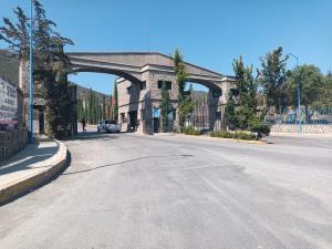 se vende terreno en parque Industrial urbanizado con vigilancia 24/7 con todos los servicios