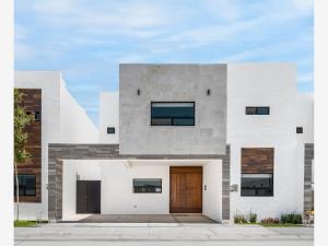 Casa en venta en Ampliación Senderos, Torreón, Coahuila de Zaragoza